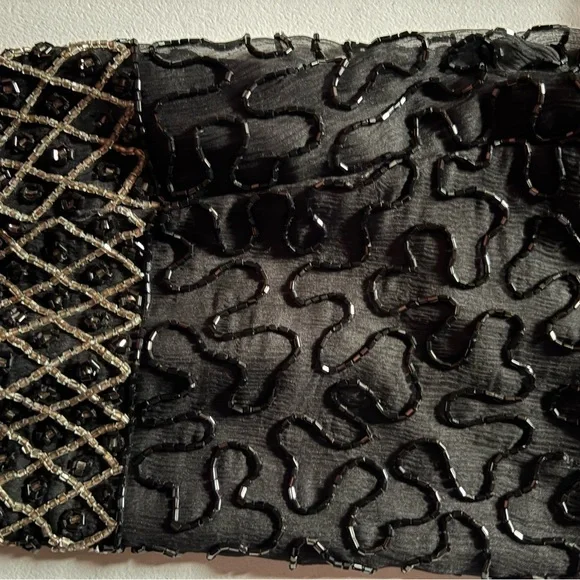 Elegant Black Beaded sparkly Women's formal wear - Picture 6 of 9